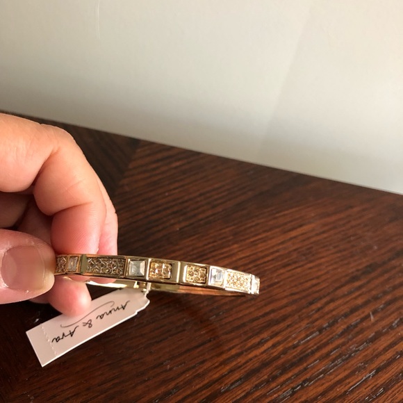 Bangle bracelet - Picture 2 of 8